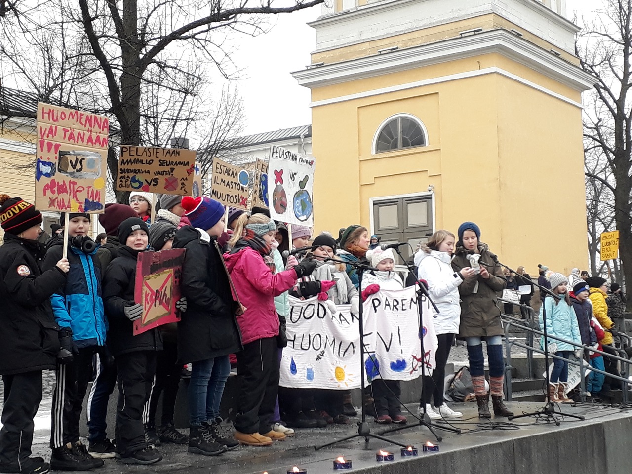 Kenen politiikkaa ympäristökansalaisuus on?